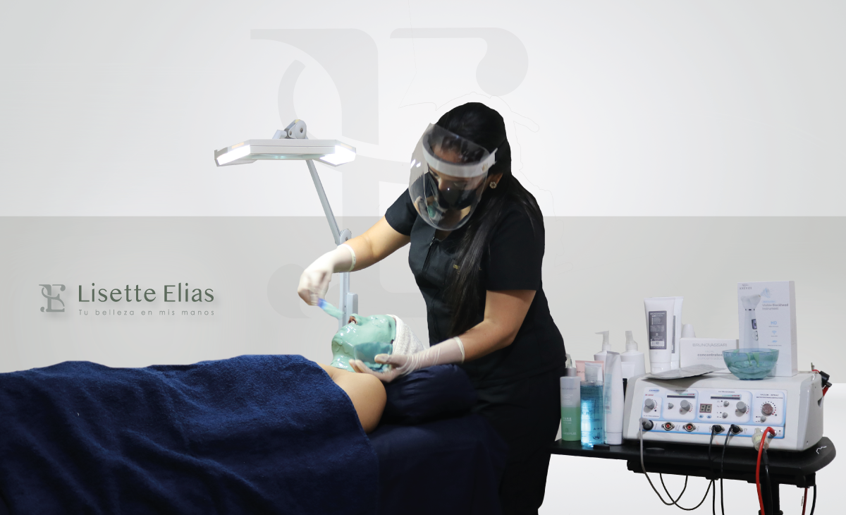 Todos los Lunes Limpieza Facial profunda a tan sólo $35